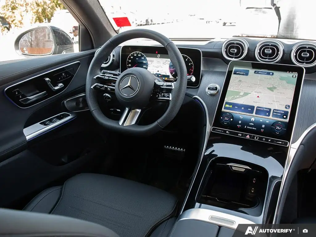 2026 Mercedes-Benz GLC