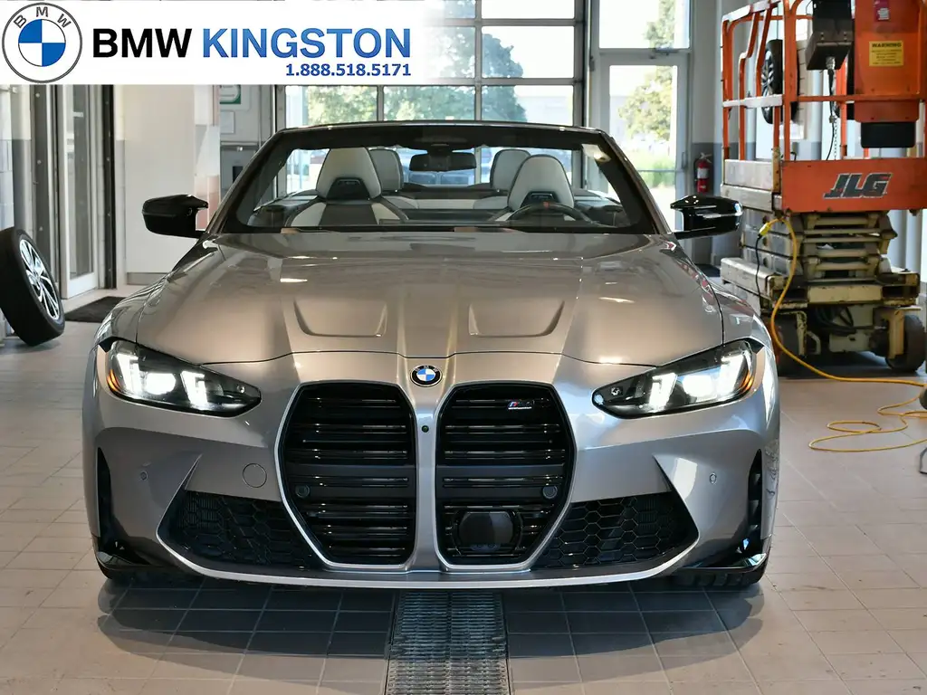 2025 BMW M4