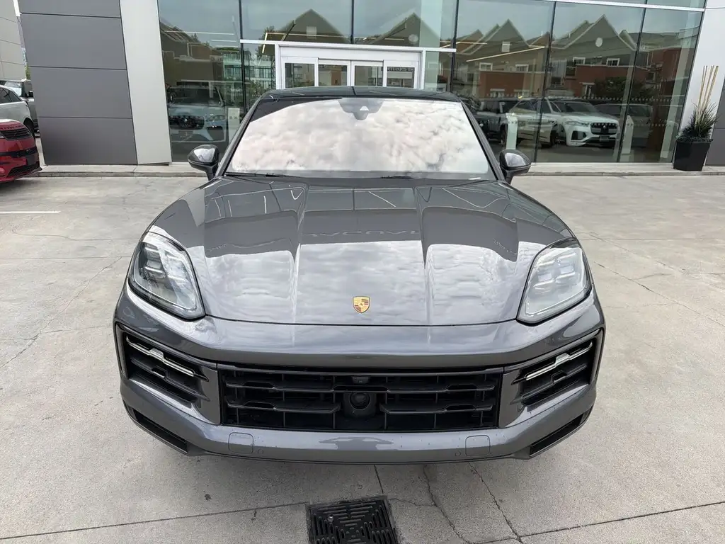 2025 Porsche Cayenne