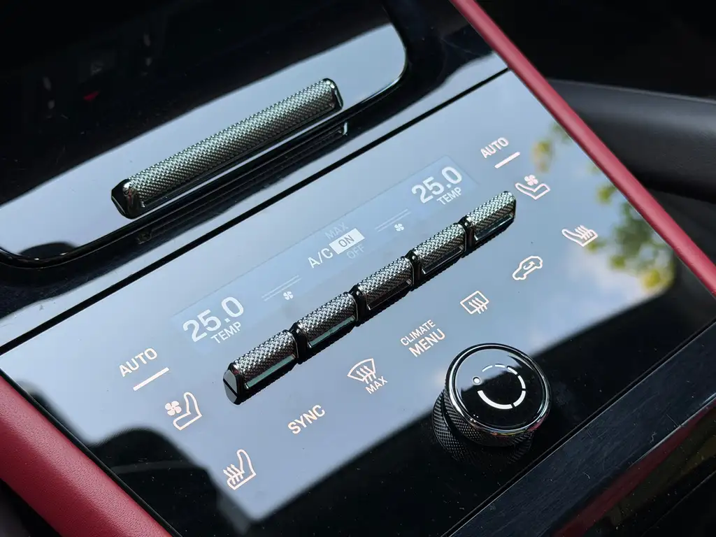 2025 Porsche Cayenne