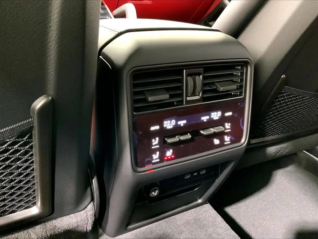 2026 Porsche Cayenne