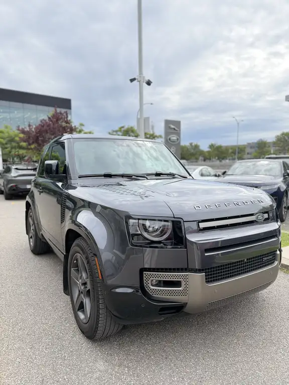 2023 Land Rover Defender