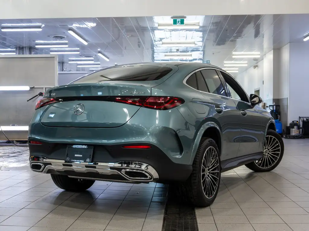 2027 Mercedes-Benz GLC