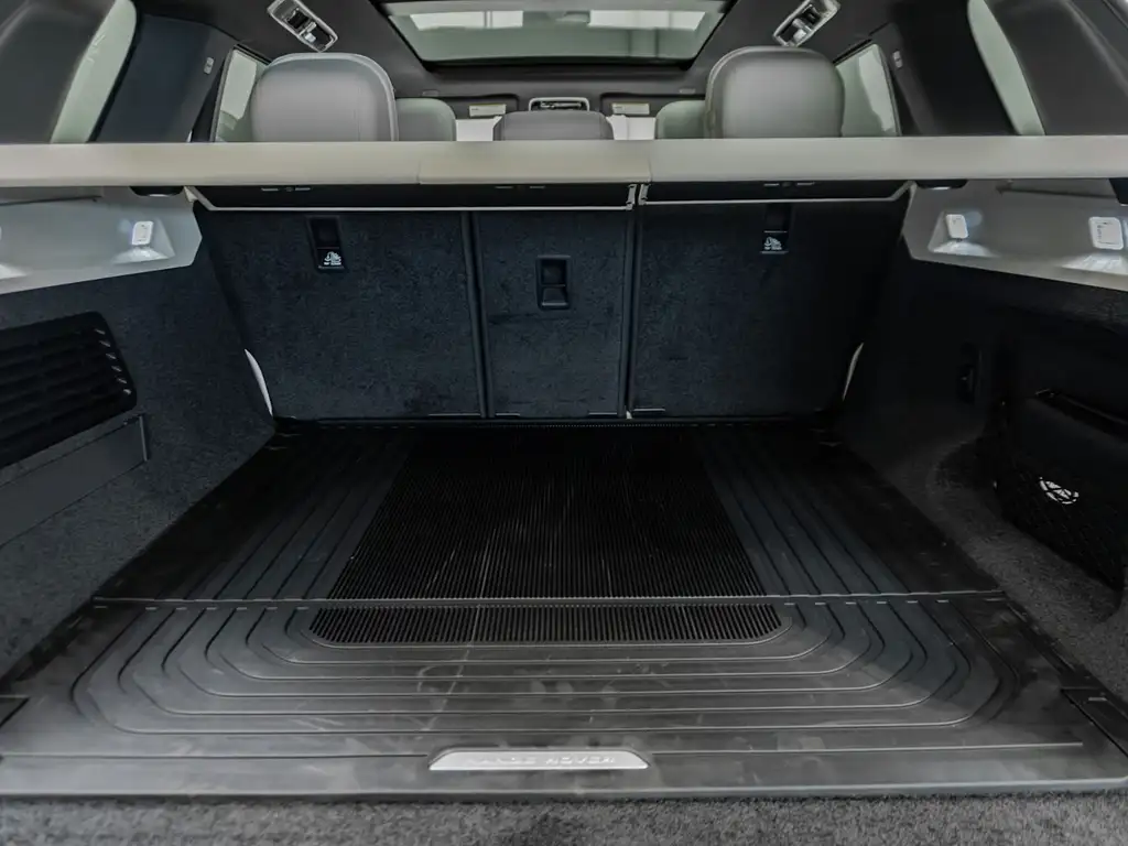 2026 Land Rover Range Rover