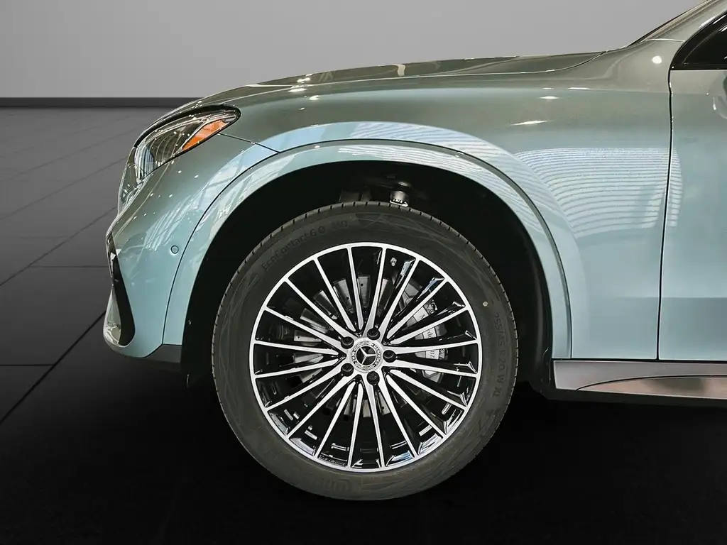 2027 Mercedes-Benz GLC