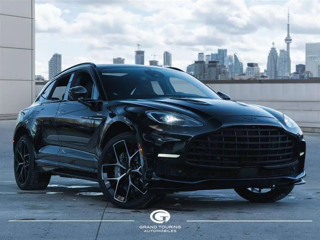 2025 Aston Martin DBX