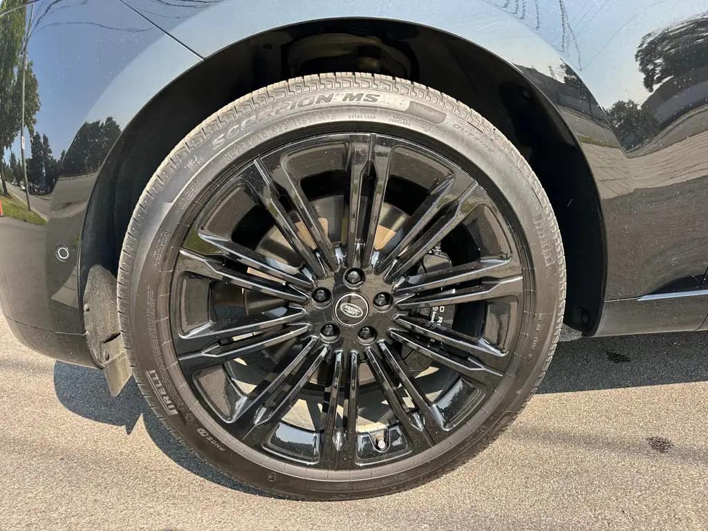 2026 Land Rover Range Rover