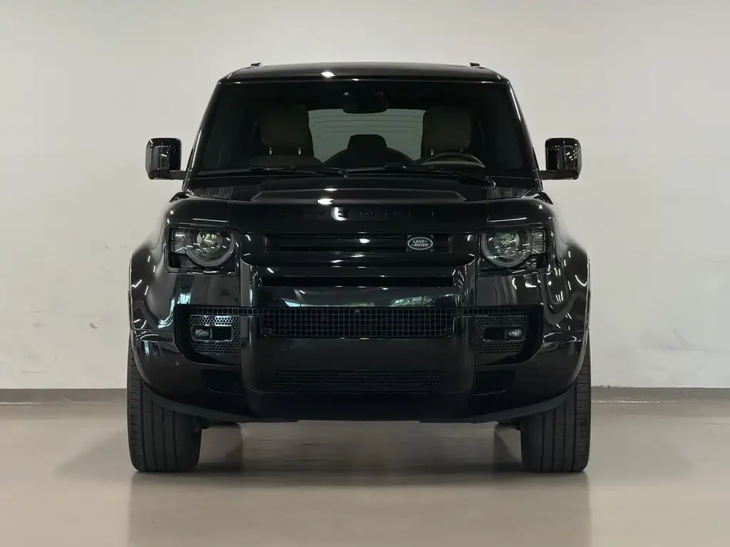 2025 Land Rover Defender
