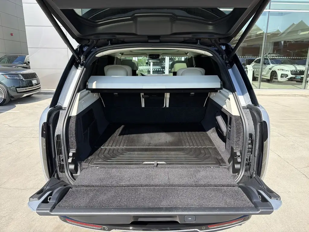 2025 Land Rover Range Rover