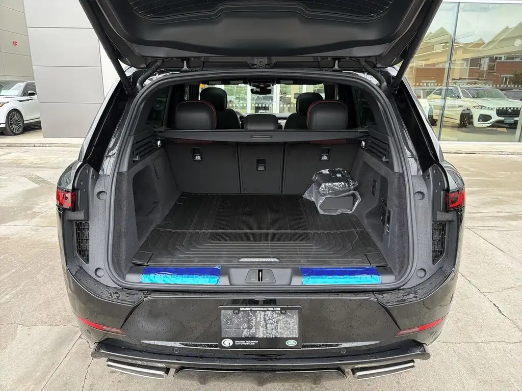 2027 Land Rover Range Rover Sport