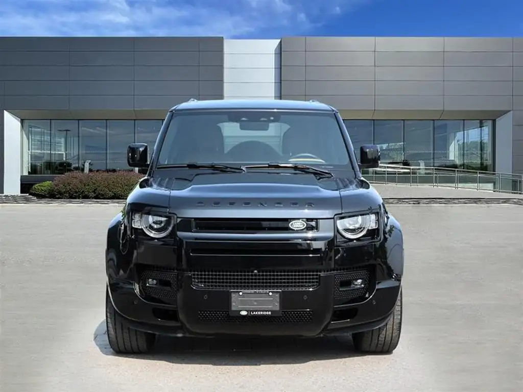 2025 Land Rover Defender