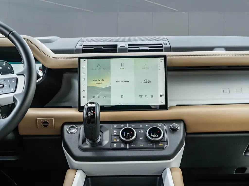 2025 Land Rover Defender