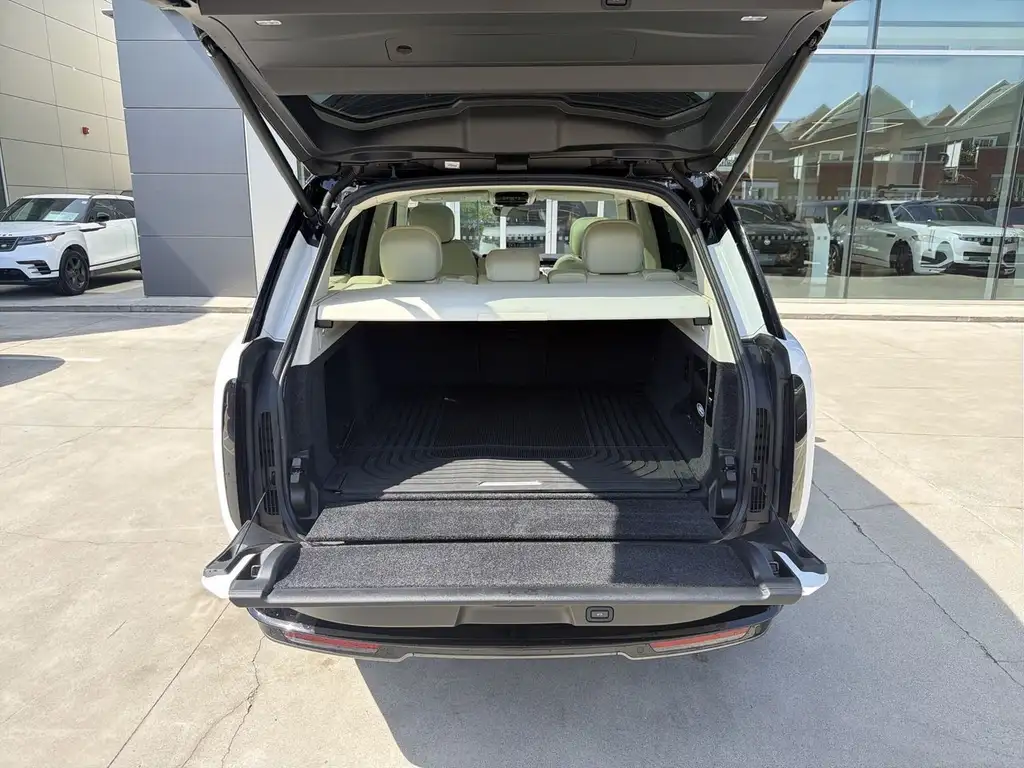2023 Land Rover Range Rover