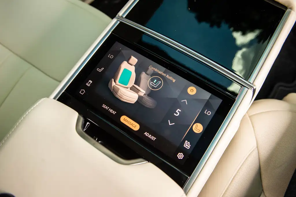 2025 Land Rover Range Rover