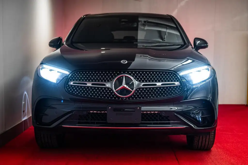 2026 Mercedes-Benz GLC