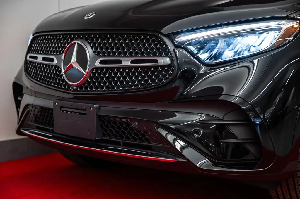 2026 Mercedes-Benz GLC