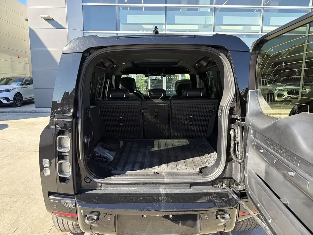 2024 Land Rover Defender