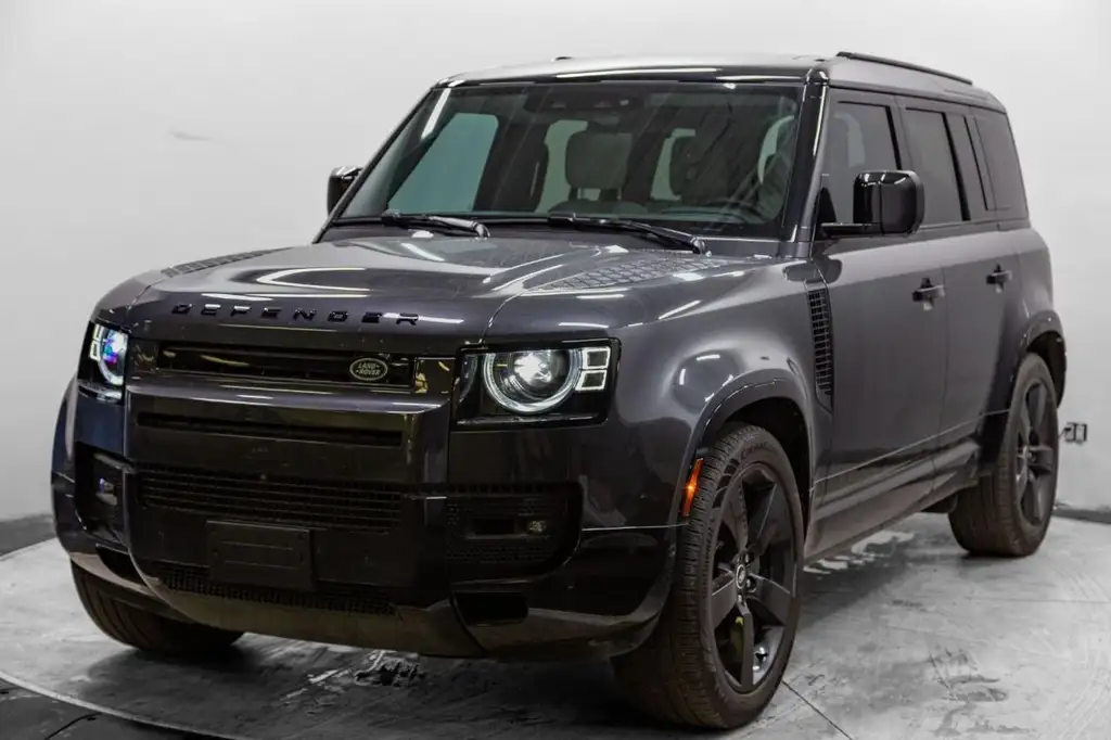 2025 Land Rover Defender
