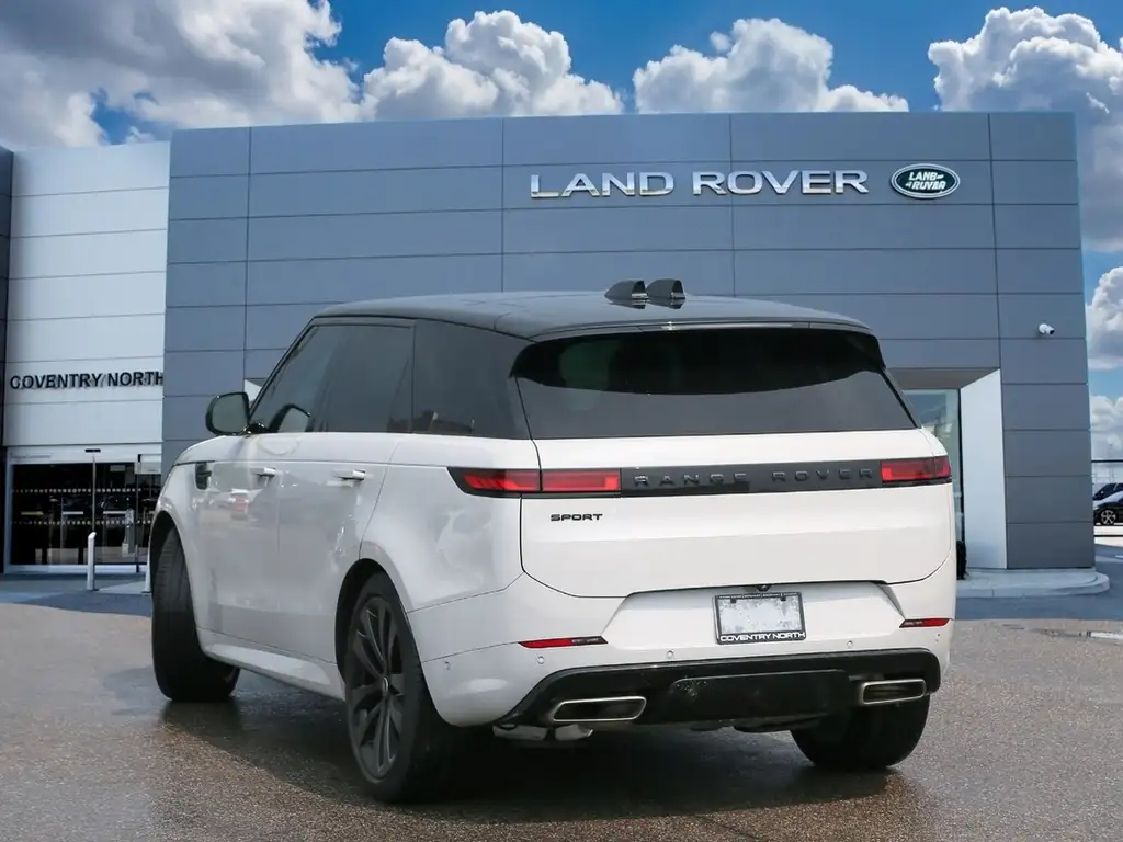 2025 Land Rover Range Rover Sport