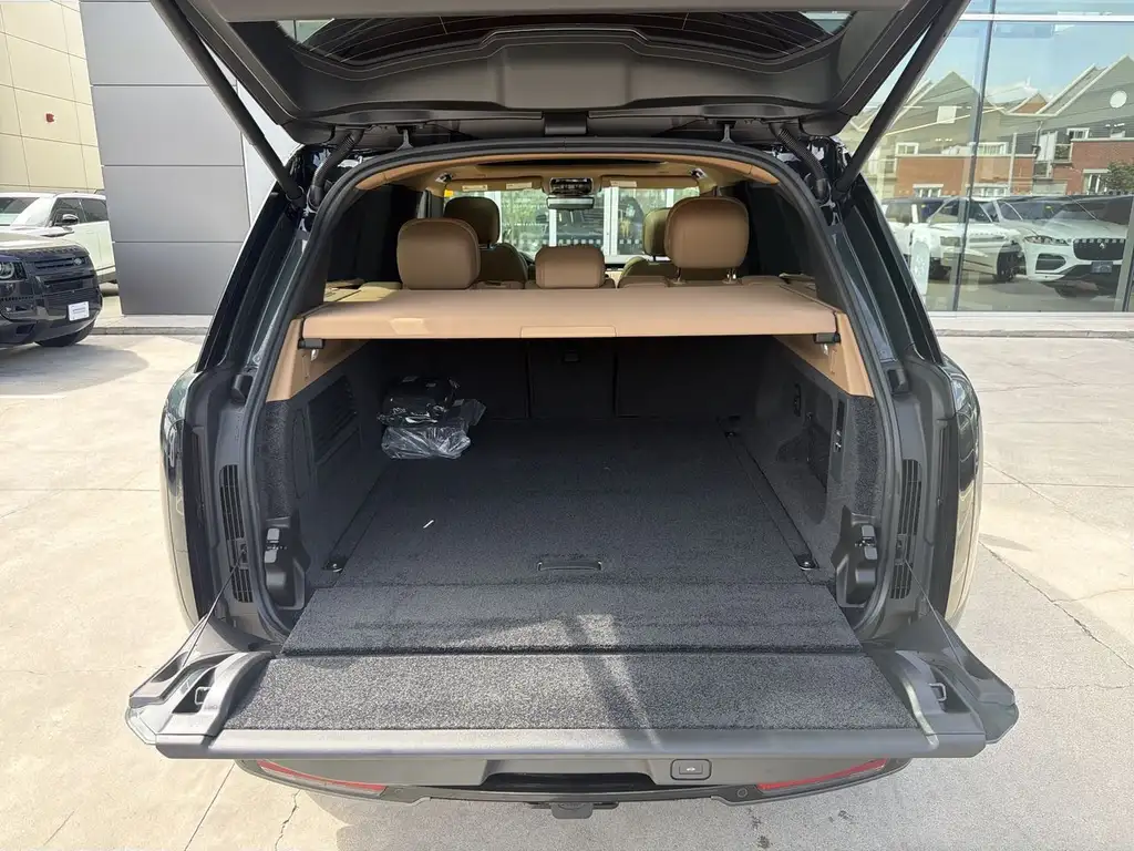 2027 Land Rover Range Rover