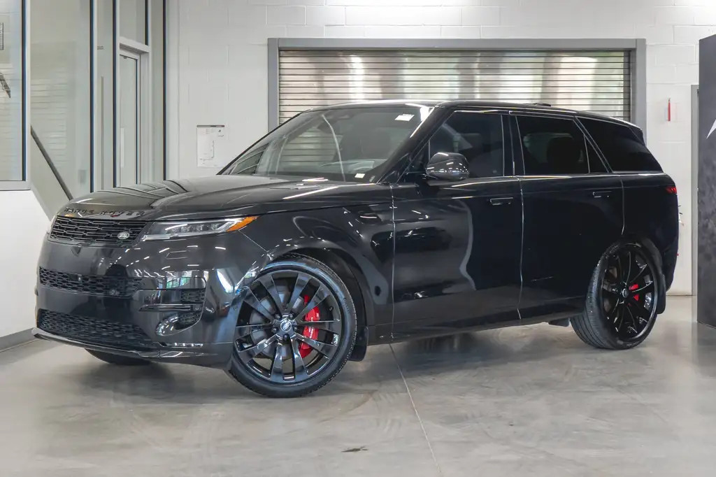 2025 Land Rover Range Rover Sport