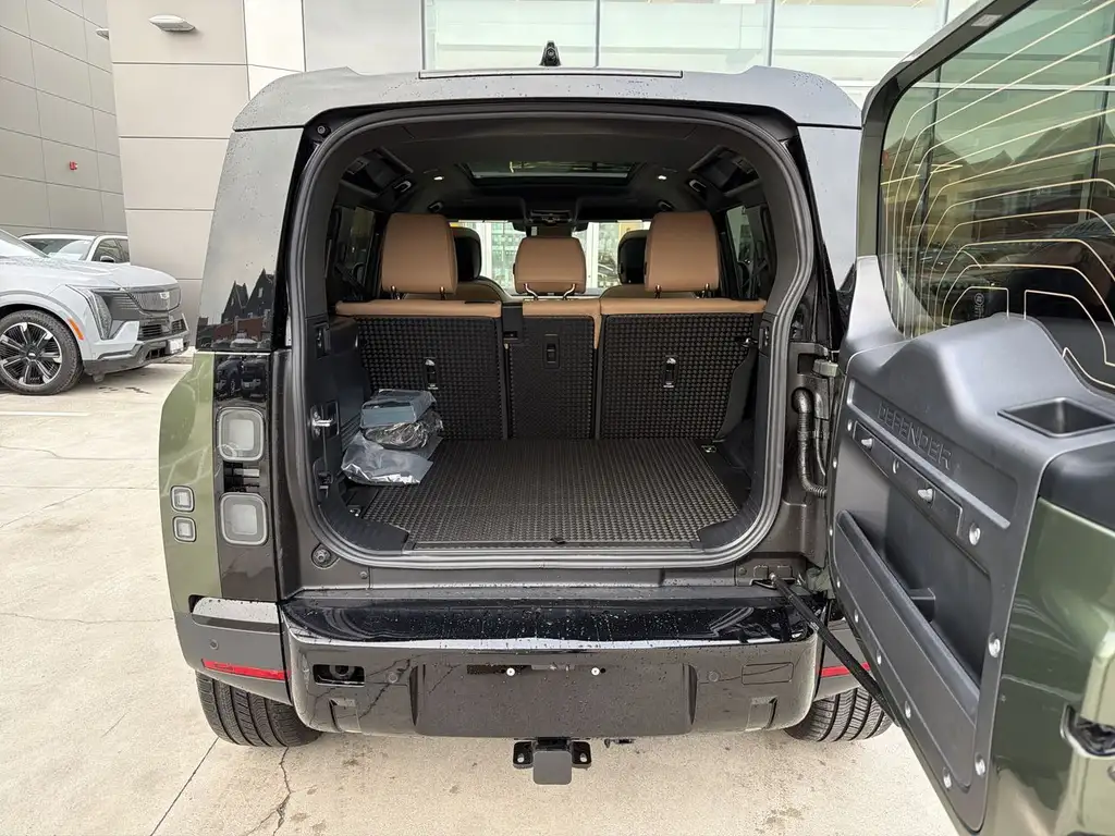 2026 Land Rover Defender